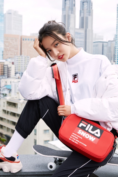 fila走下神坛,从烫手山芋到香饽饽