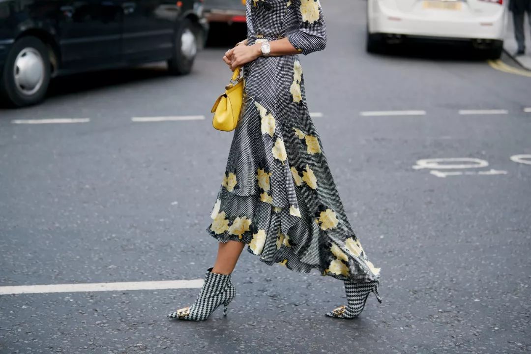 女生买鞋推荐平价,换季应该买什么鞋比较便宜