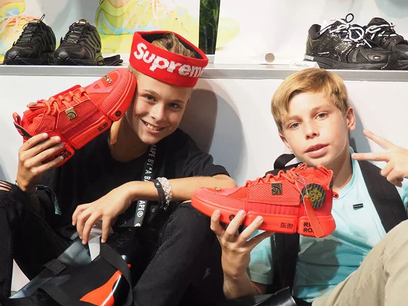 李宁最近爆料新鞋,中国李宁2019鞋子