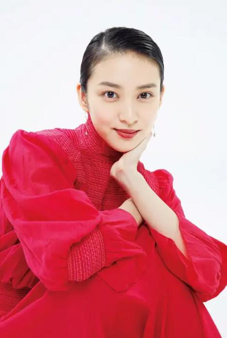 桥本环奈斋藤飞鸟还有个谁,桥本环奈和斋藤飞鸟谁人气高