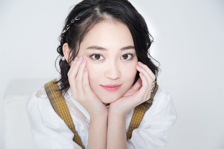 桥本环奈斋藤飞鸟还有个谁,桥本环奈和斋藤飞鸟谁人气高