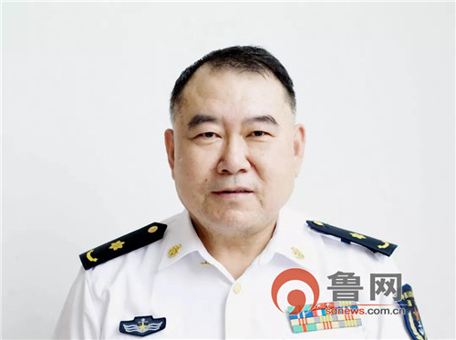 医生暖心照顾小朋友,护士暖心服务拉近护患距离