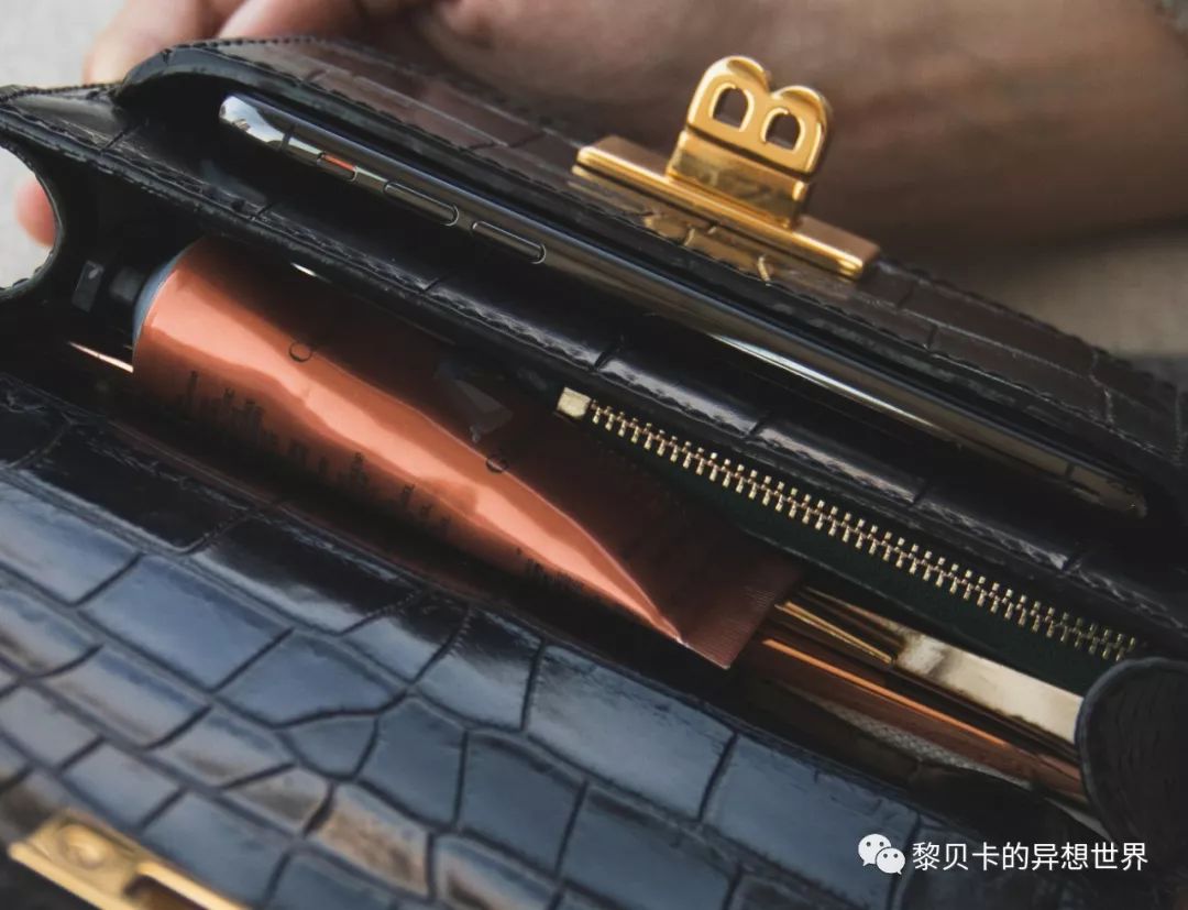 这个单品选得对，全身看起来就很贵