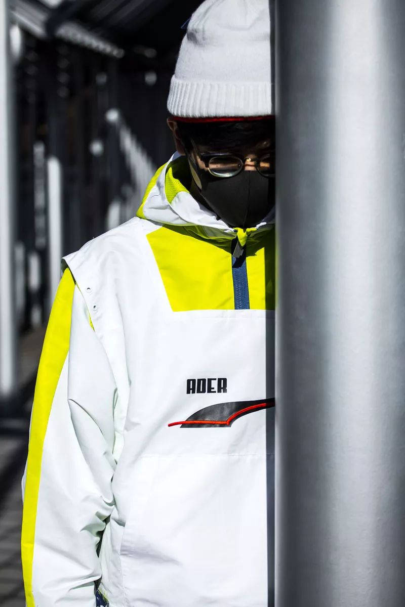 这个买不到的联名又来了！随便穿都超吸睛，怪不得这么抢手