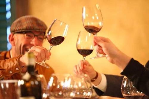 醉酒后好几天感觉无力反应慢,醉酒后为什么几天腿发软无力