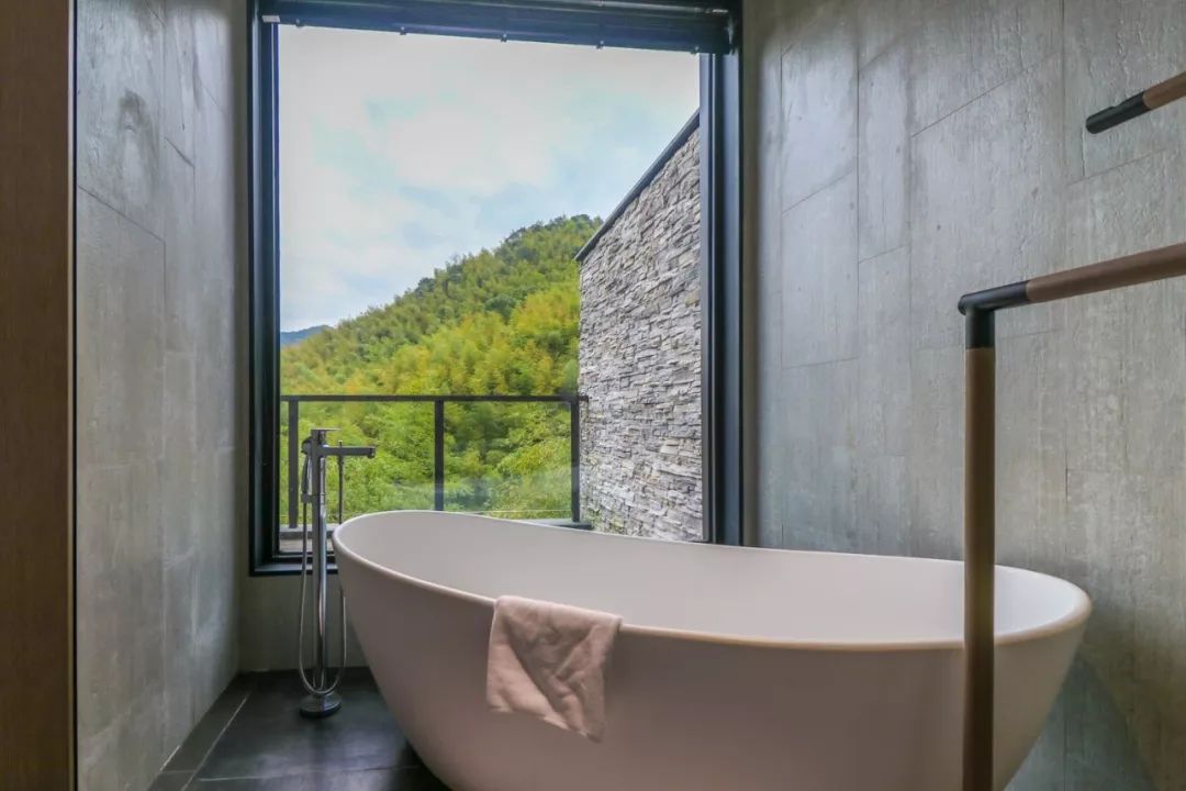 新昌安岚山居酒店,温泉入户竹林山居