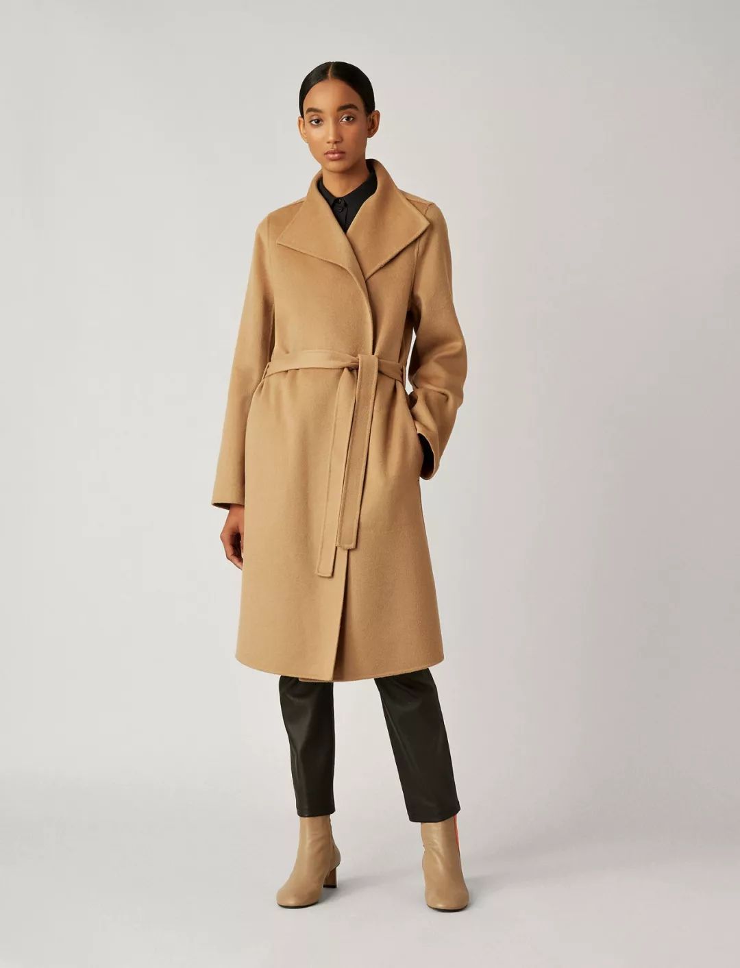 什么牌子的大衣好看又实用,大衣冬季必买的款式不过时