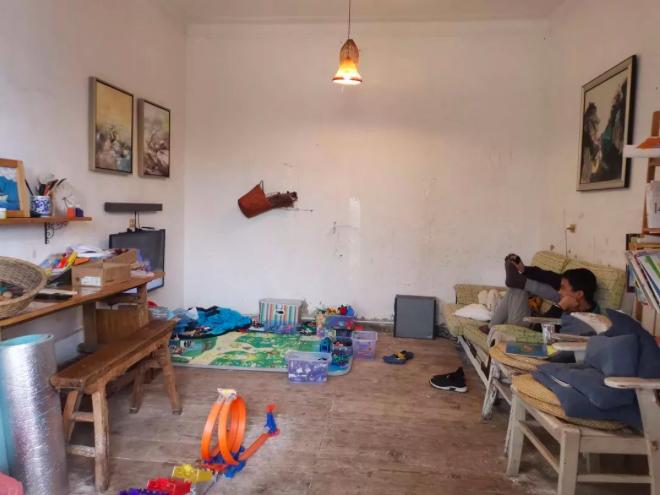 让孩子在家上学的家长们,让孩子辍学出去打工的父母