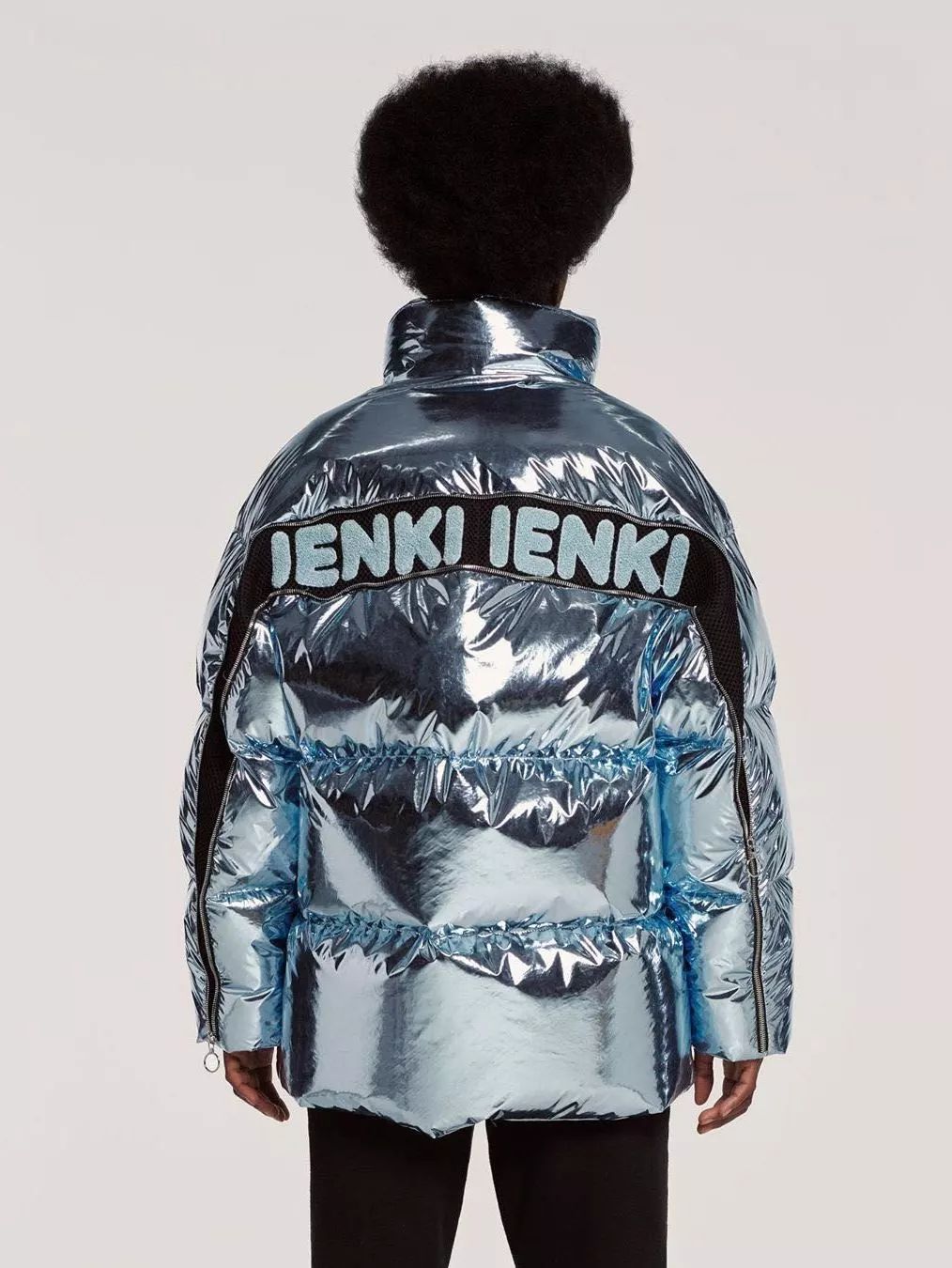 穿衣达人教你如何搭配羽绒服,教你冬季羽绒服的穿衣搭配