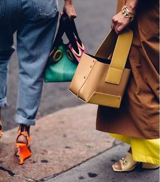 英国平价小众包,去国外必买的几款小众包