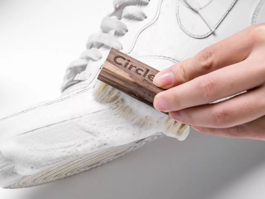 脏鞋如何快速变干净,脏脏鞋秒变干净鞋