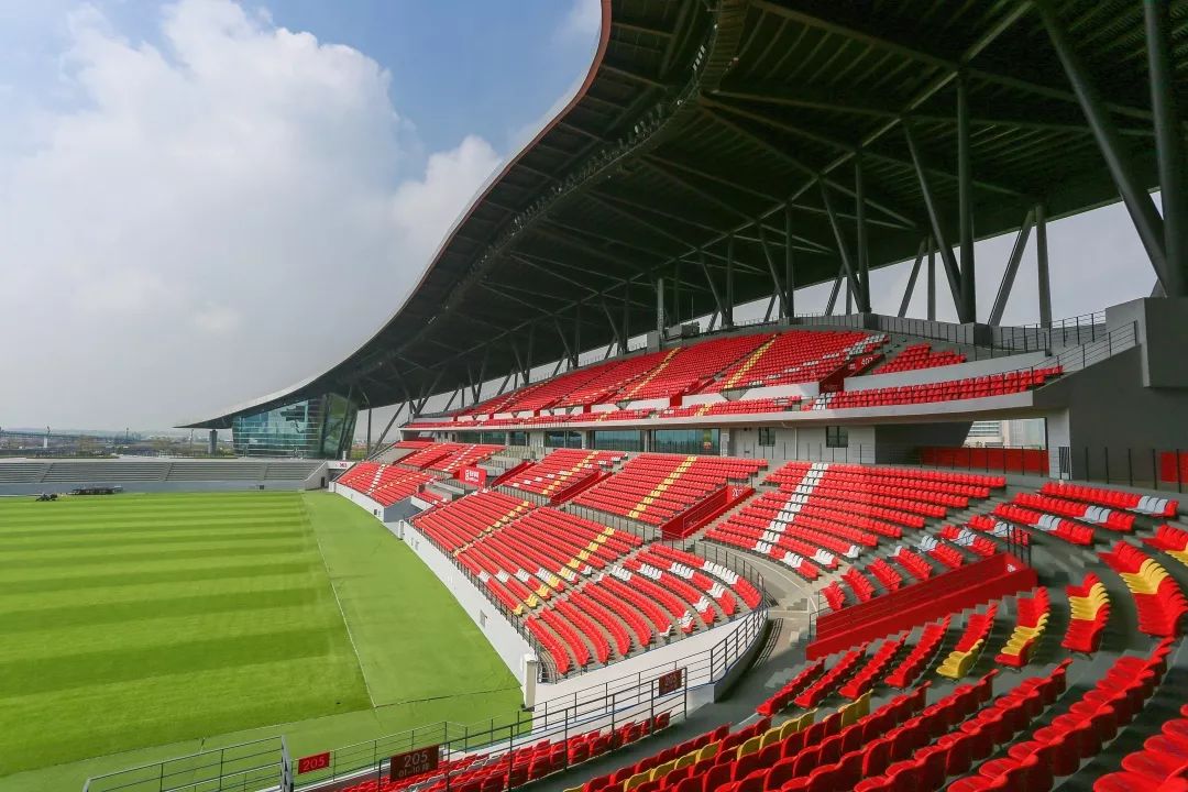 大写的牛！肇庆新区体育中心喜获“国优”工程荣誉