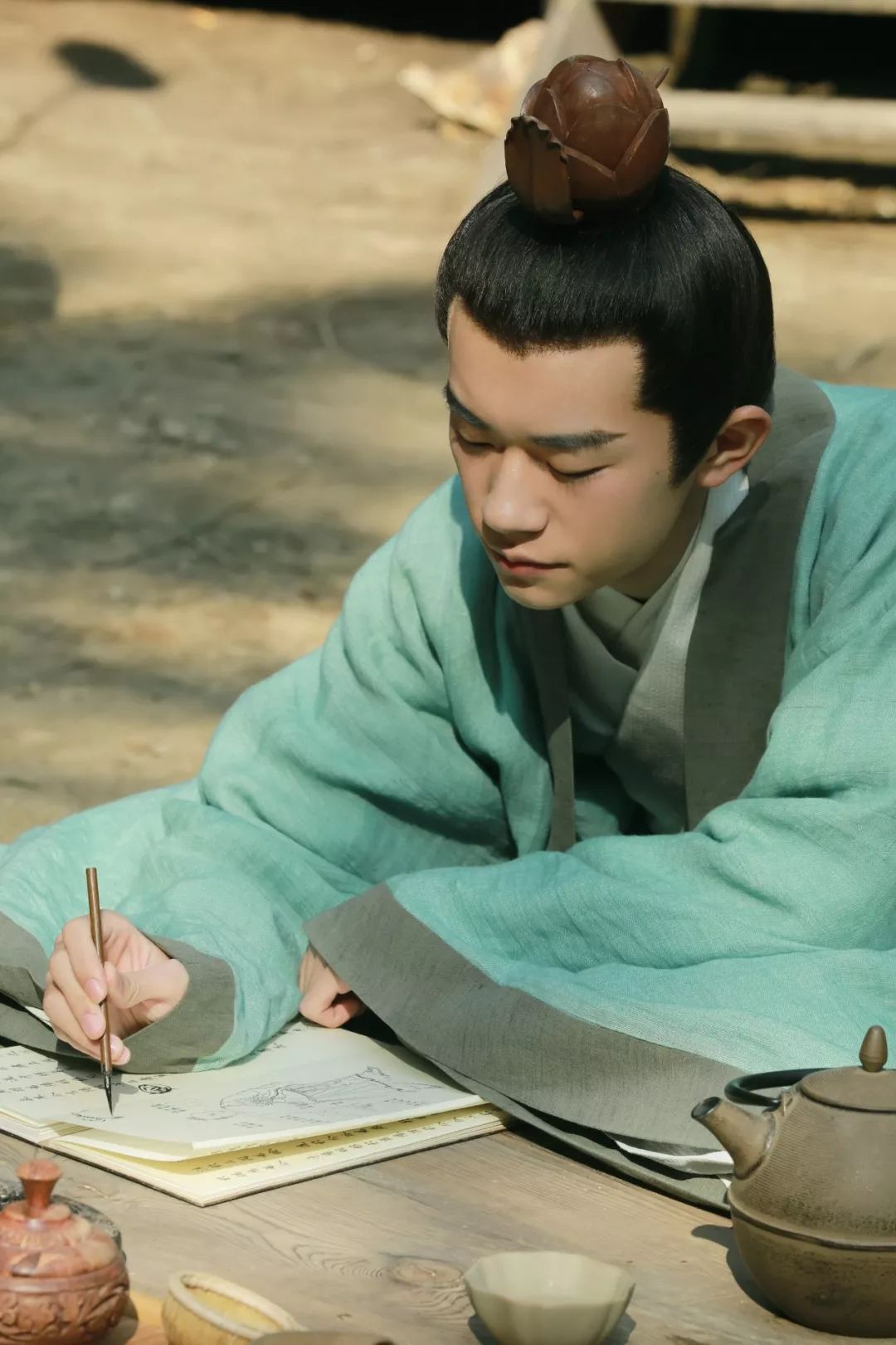 爱王俊凯易烊千玺王源,为什么大家都喜欢易烊千玺