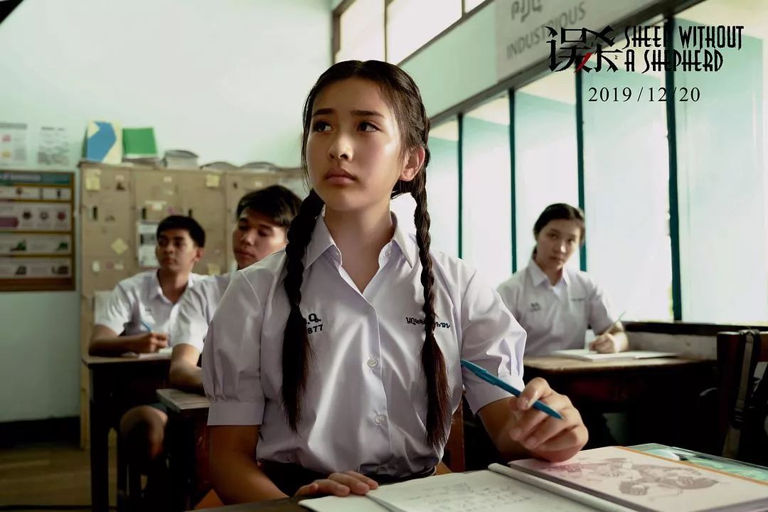 鉴片报告｜《误杀》翻拍得不错，但陈冲的表演实在太可怕了