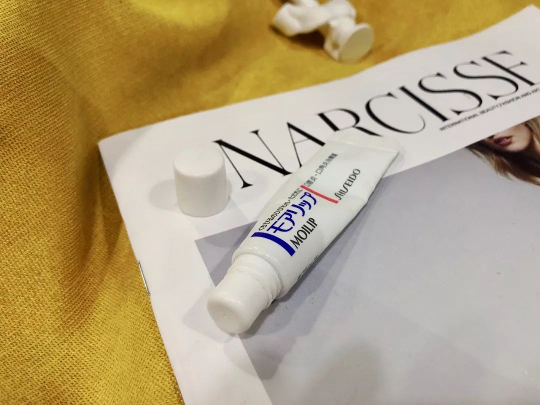 秋冬内搭必备神器,冬天只需这4件内搭每天不一样