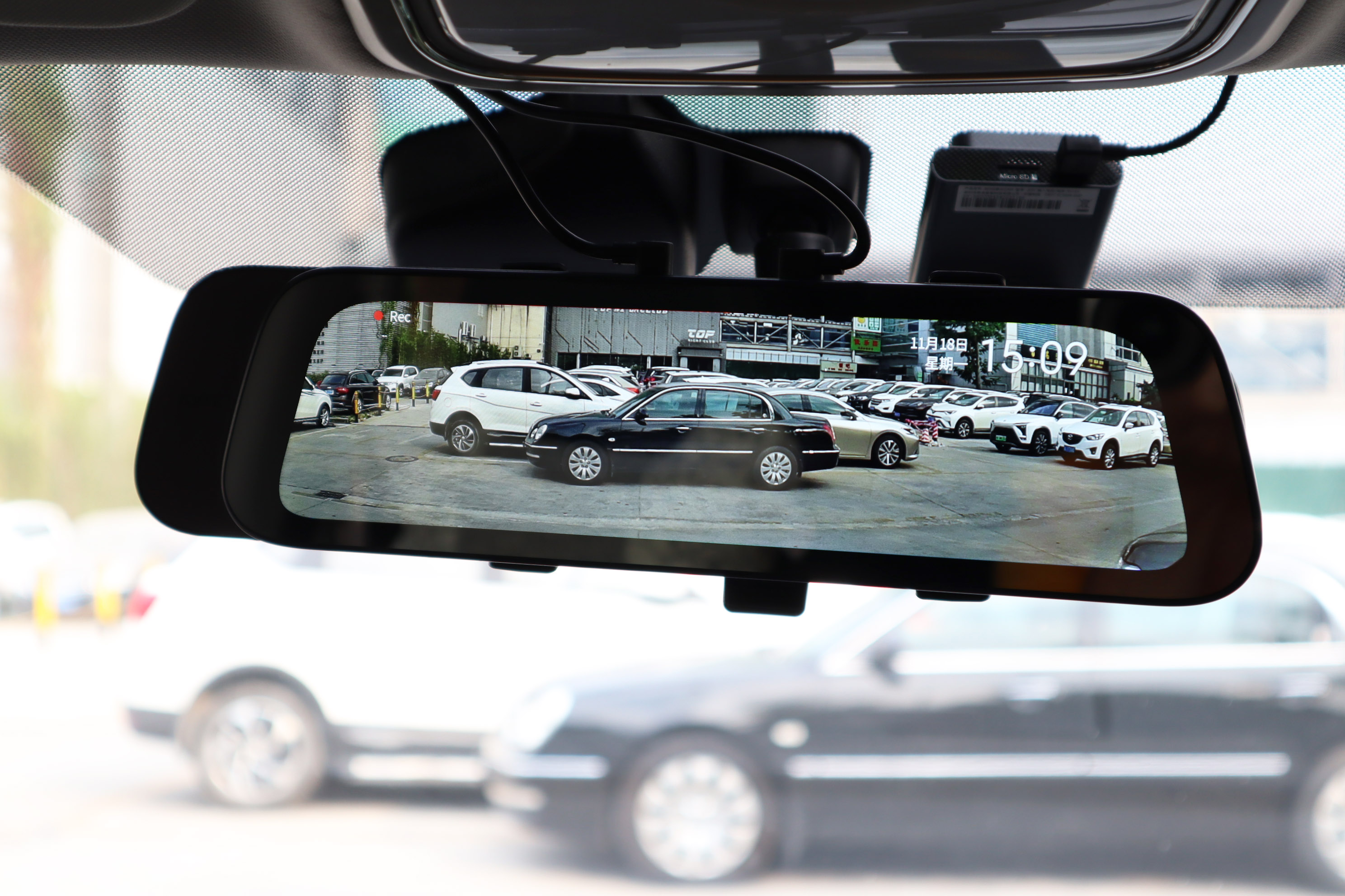 70迈行车记录仪流媒体评测,70迈行车记录仪后视镜评测