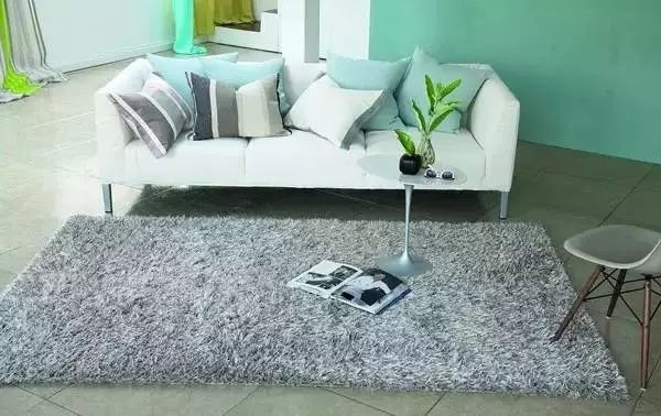 怎么去除静电不被电击,经常被静电到是怎么回事