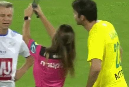 大哥你的笑容要溢出屏幕了，收住收住，2019搞笑体育动图集锦来了