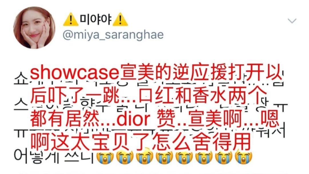 易烊千玺阿玛尼晚宴和别人聊天,易烊千玺阿玛尼晚宴打招呼