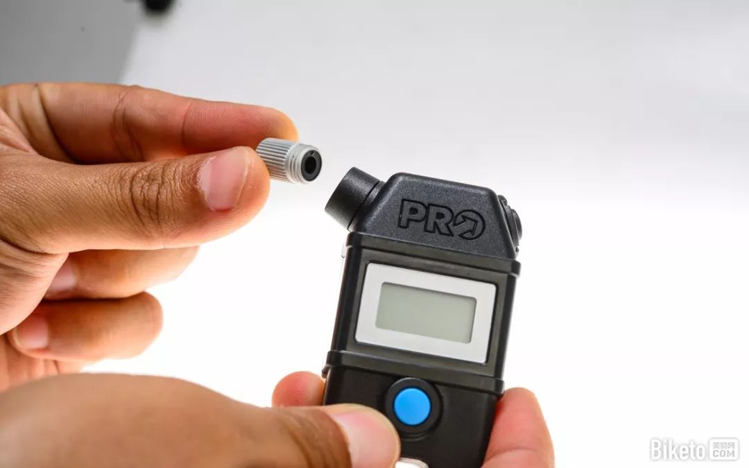 电子气压计正确使用方法,便携气压计