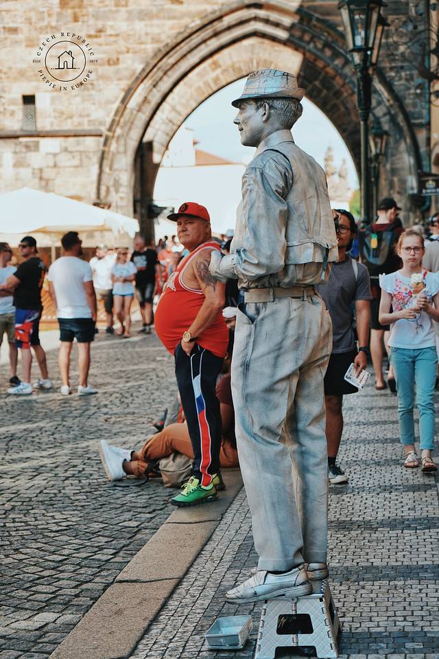 缘分在布拉格｜回忆留给布达佩斯吧