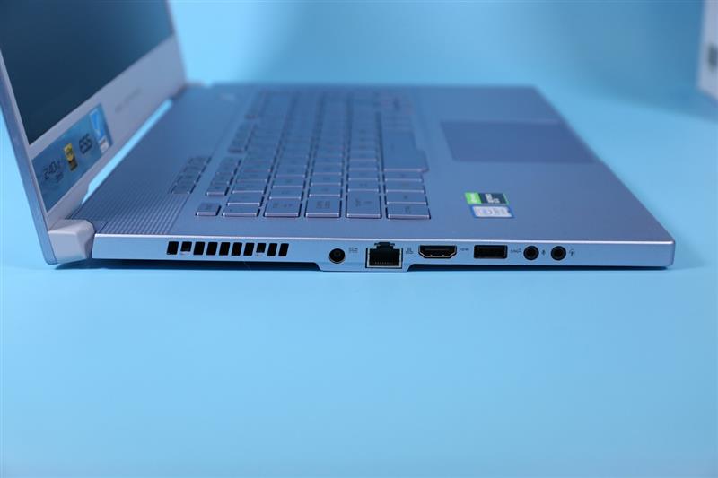 70W的i7-9750H有多强！ROG幻15笔记本评测：看起来是轻薄本的性能本