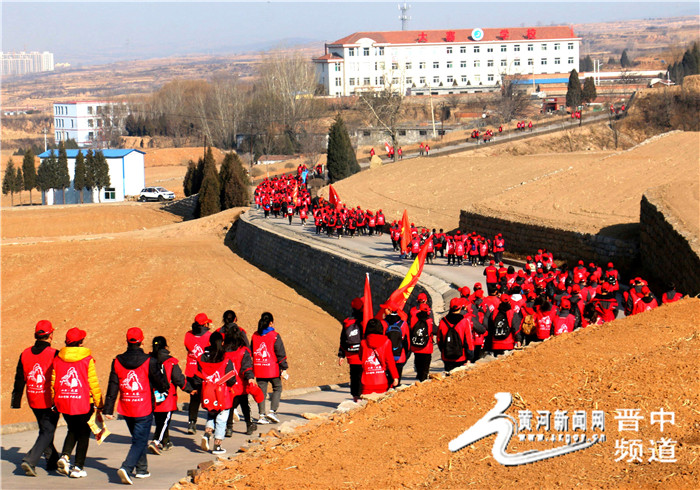 昔阳虎头山和梯田,昔阳大寨的虎头山