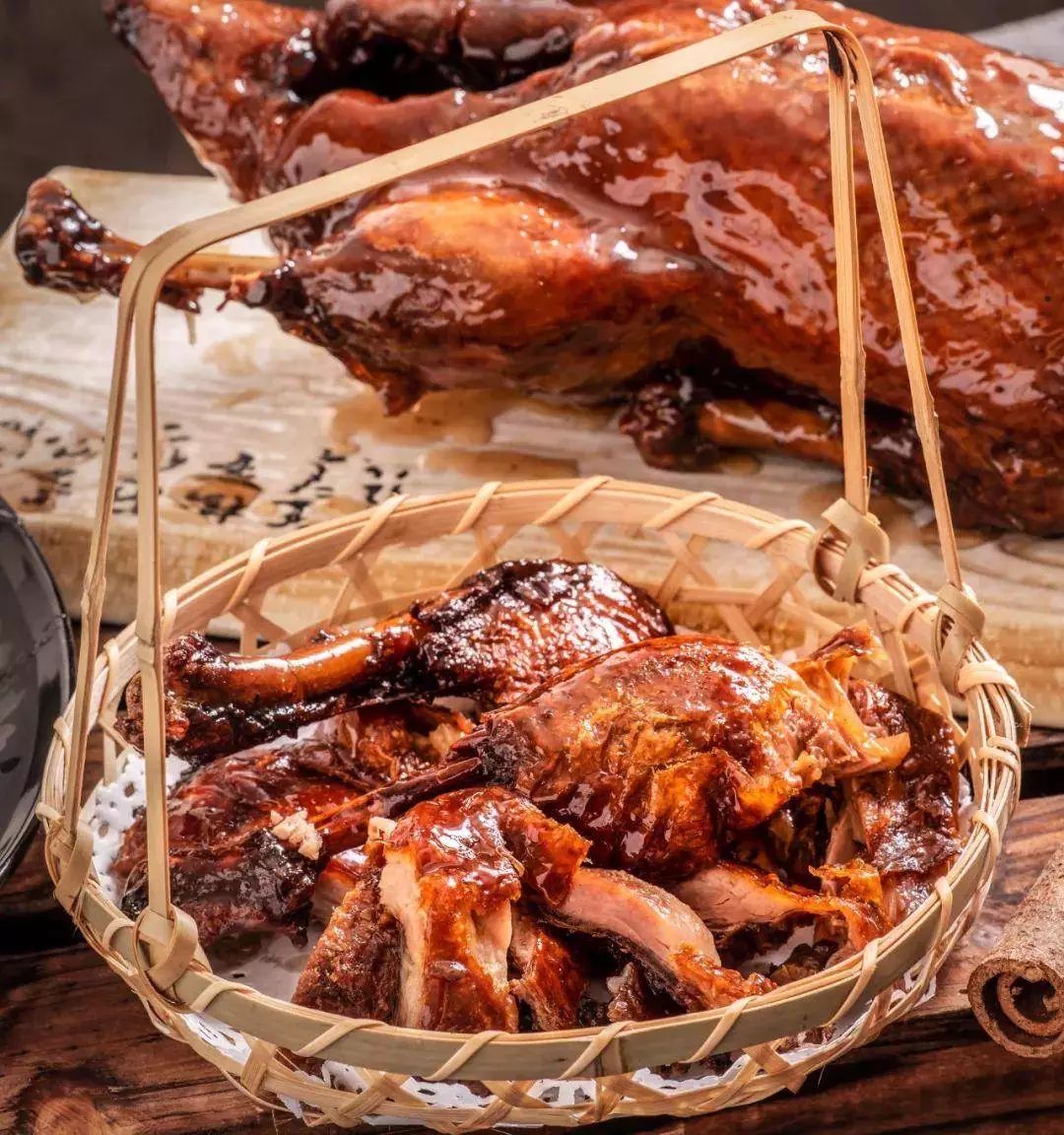 吃过10个算我输!本地人盖戳的年货清单揭秘