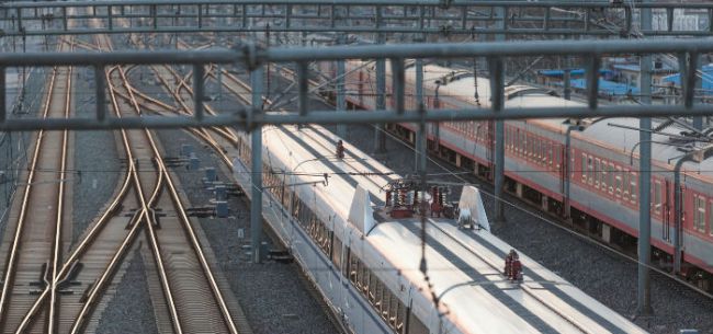 民营企业投资第一条高铁,我国首条民营控股高铁全线铺轨