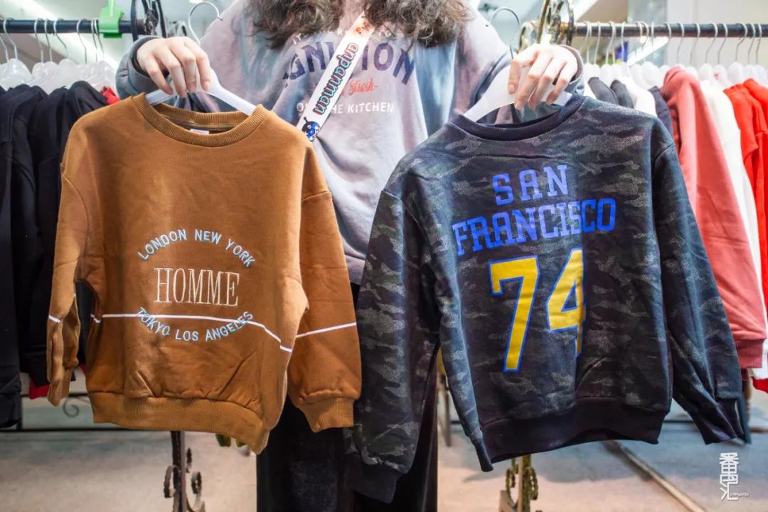 南村工厂特卖店,广州番禺南村特卖场服装