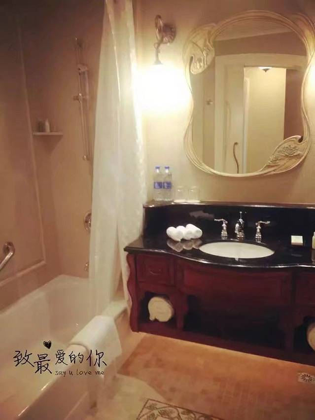 上海朱家角古镇美食攻略,上海朱家角迪士尼