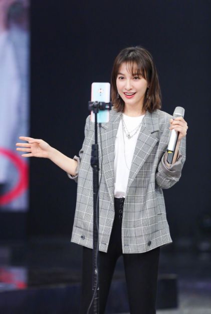 孙艺珍电视剧同款,孙艺珍电视剧穿搭