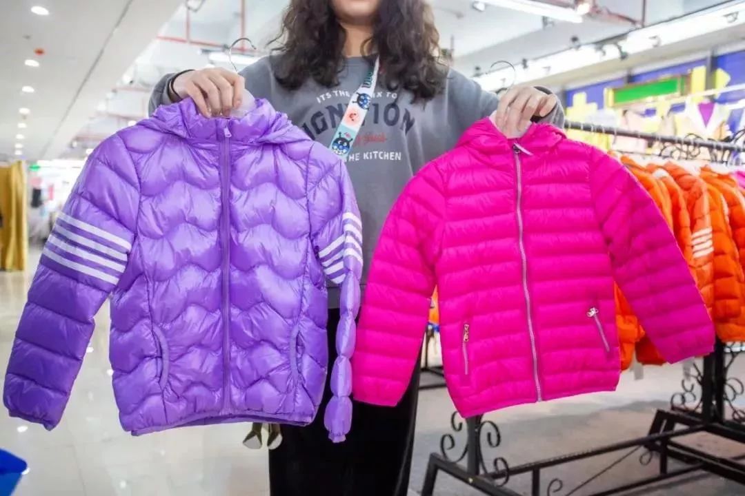 爆款羽绒服全场1元起,全场羽绒服低至199元起