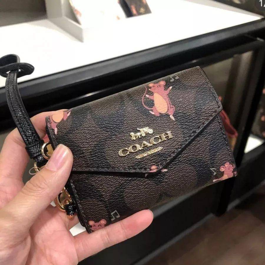 2020年大牌鼠年限定出炉！来品一品这些鼠年限定设计