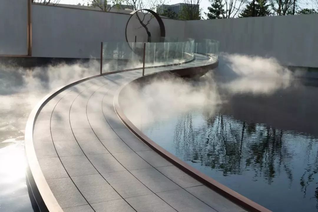 流线型设计的美感,流线景观造型