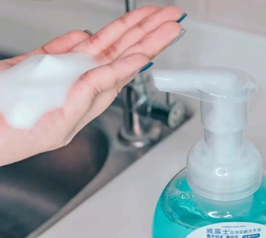 潮流范|每天勤洗手，我该拿什么拯救洗到干裂的小手手…...