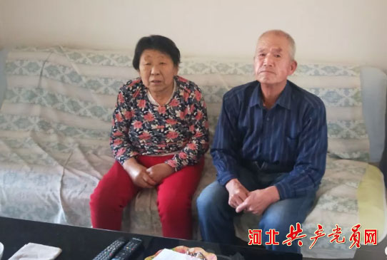 姐弟俩和家人一起抗击疫情,姐弟三人共战抗疫一线