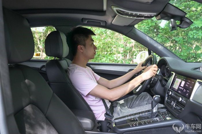 35万可以买到哪一年的保时捷macan (40万左右能买哪年的保时捷macan)