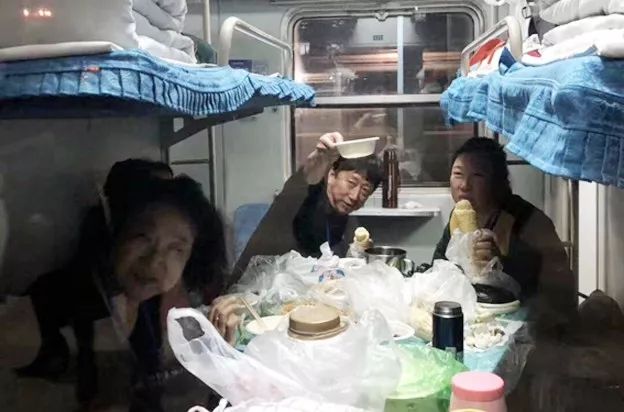 战疫情践行初心守家园勇敢逆行,战疫情齐心协力守护生命