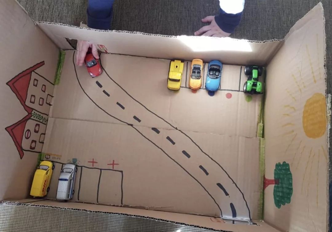 不用花钱就能玩的儿童游戏,十个小朋友玩游戏