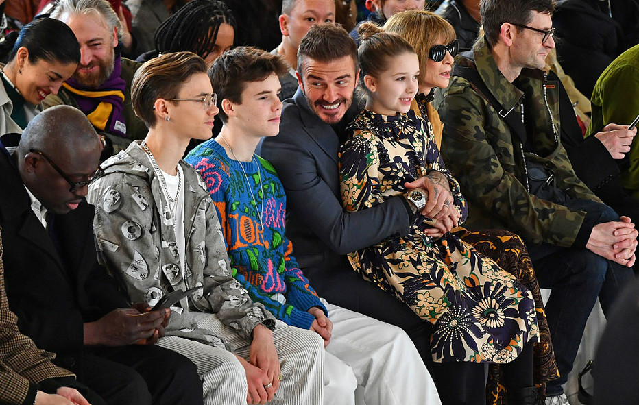 贝克汉姆一家出街照,贝克汉姆小七全家照