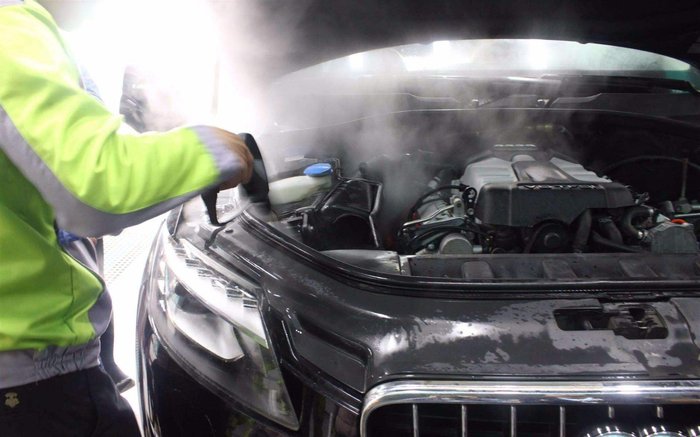 自己在家正确洗车方法不伤车漆,汽车洗车诀窍有哪些呢