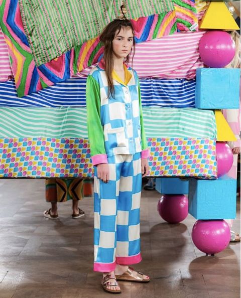 春暖花开的时候一定出门,春暖花开时再出门