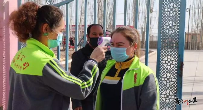 听,那是机器的响声!*疆新**各地奏响“复工曲”