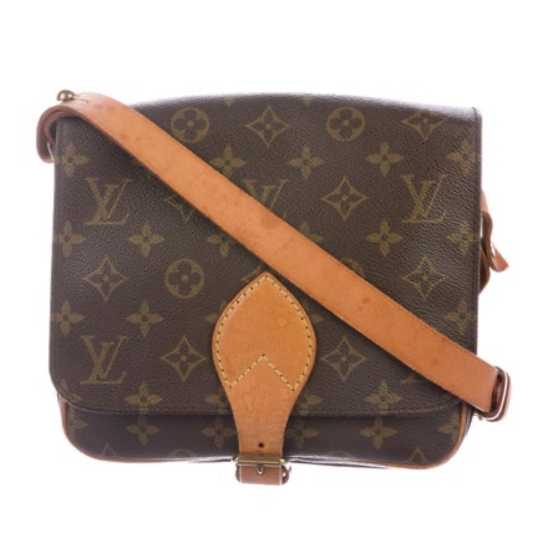 bellakendall什么关系,bella和kendall走秀