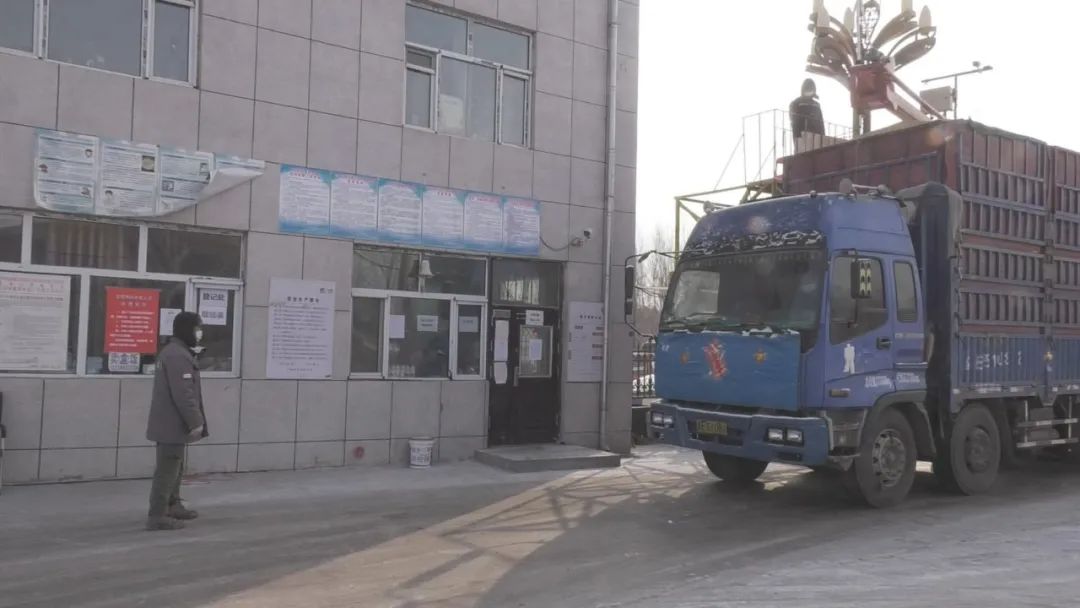 县粮食局：专人专班，助企惠农显成效