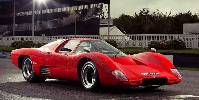 迈凯伦第一台公路跑车,迈凯伦顶级前10名的跑车