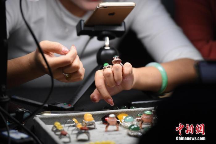 卖茶叶需要买保险吗,卖茶叶遇到卖保险