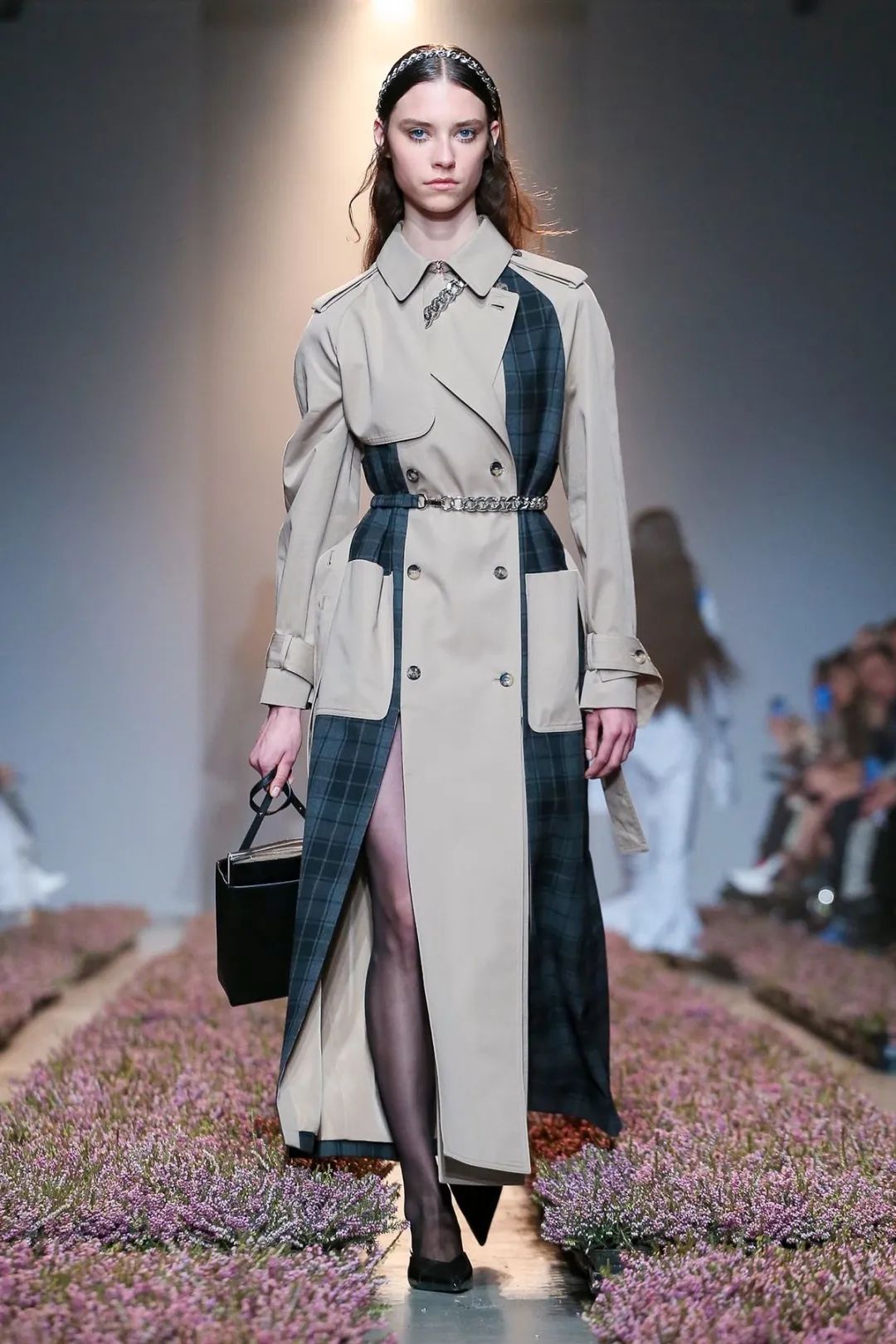 巴黎时装叫什么,什么是巴黎时装