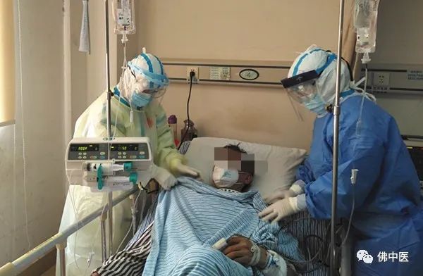新冠重症患者救治视频,新冠急危重症患者抢救视频